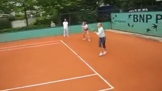 Elena Dementieva and Alize Cornet Training @ Roland Garros 2008 смотреть онлайн
