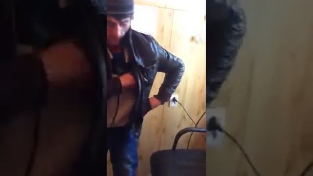 Мне подкинули отвечаю, это не моя куртка смотреть онлайн