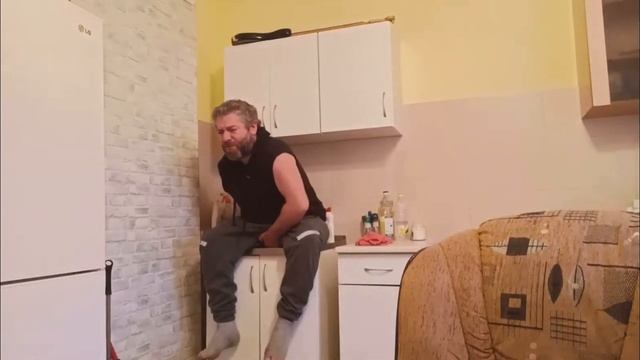 Герман Ягодка на насесте смотреть онлайн