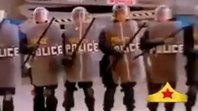 Стойте тут! смотреть онлайн