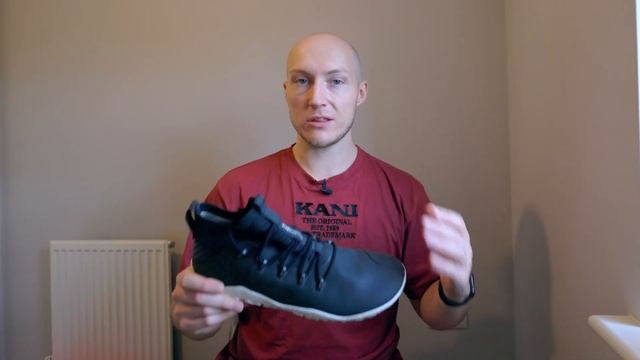 Little Black Number! - VIVOBAREFOOT Magna FG Obsidian Review смотреть онлайн