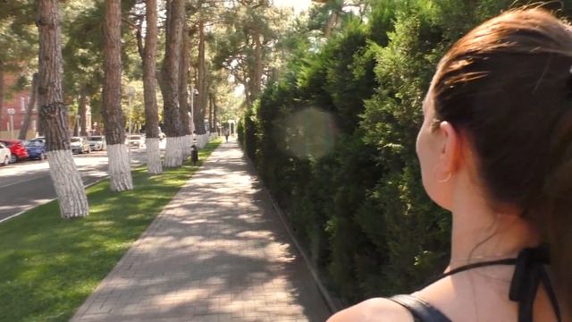 В ГЕЛЕНДЖИК НА МАШИНЕ смотреть онлайн