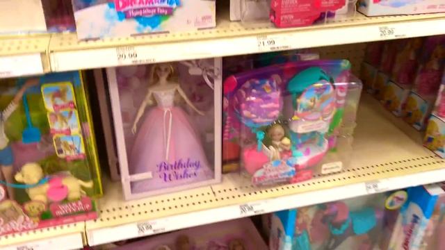 САМЫЕ ПОПУЛЯРНЫЕ ИГРУШКИ И ГДЕ ИХ КУПИТЬ! Охота за Игрушками с Май Тойс Пинк Toy Hunt смотреть онлайн