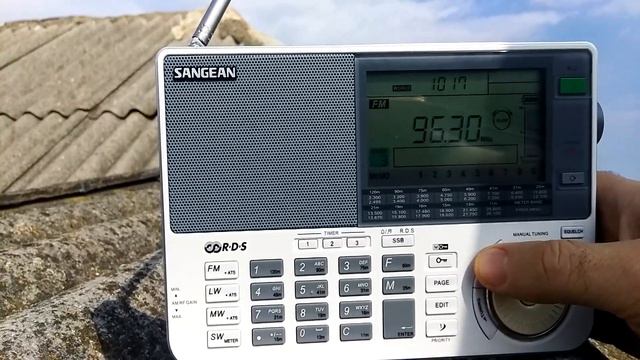 FM reception in the south of Moldova. Sangean 909X. смотреть онлайн