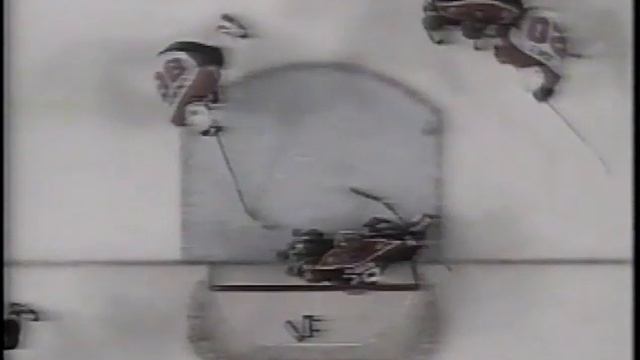 Eric Lindros's goal against Panthers, january 2000 смотреть онлайн