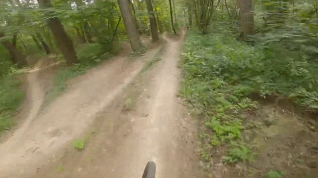 Первый раз в байк-парке Ерино. Основная линия смотреть онлайн