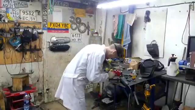 Проснись ты срёшь (Доктор Дью) смотреть онлайн