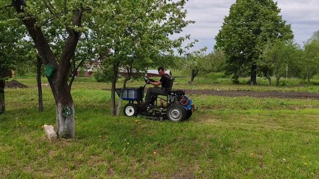 Минитрактор/газонокосилка из мотоблока Нева МБ23 смотреть онлайн