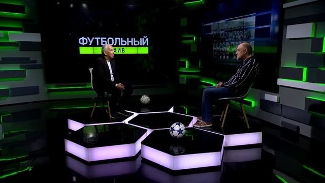 Он помнит все свои голы и до сих пор играет в футбол. Истинная любовь к спорту — в «Футбольном архив