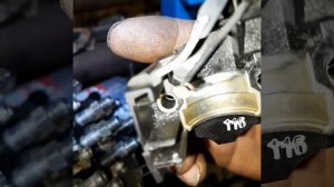 Как снять электромагнитный клапан отсечки топлива ТНВД ТЛК105