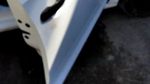 Как снять ручку передней двери Skoda Rapid