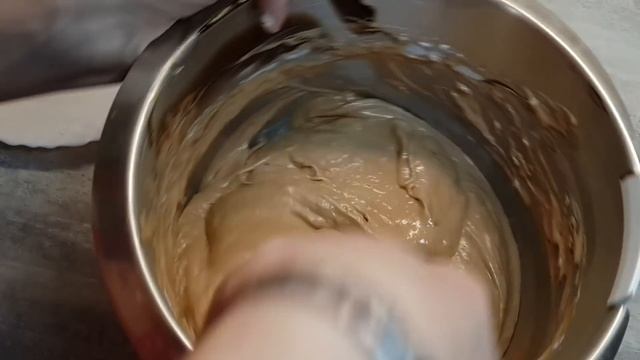 Бисквит с Шоколадом без Разрыхлителя рецепт нежного мягкого воздушного бисквита смотреть онлайн