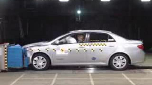 Crash-test - Toyota Corolla смотреть онлайн
