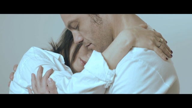 Tiziano Ferro - Il Conforto ft. Carmen Consoli _ 2017 Official Music Video смотреть онлайн