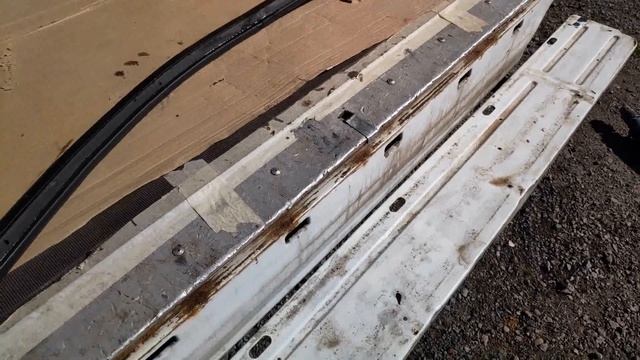 Снятие заднего бампера Мерседес Спринтер. Устранение ржавчины смотреть онлайн