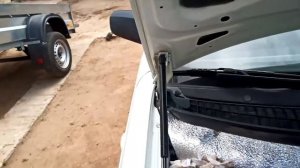 ?️ ПРИОРА. Установка газовых упоров капота. За 700 р.