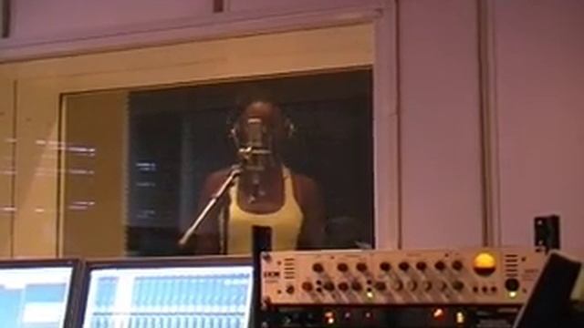 Json - Fast Life In Studio смотреть онлайн