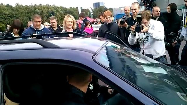 4 15's SPL Dynamics walled in VW Passat - HTG CustomShow 2012 смотреть онлайн