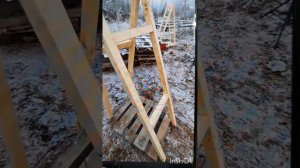 Треугольный дровник. 3 ноября 2022.