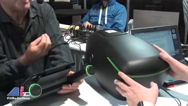 CES 2015: 3D Head смотреть онлайн