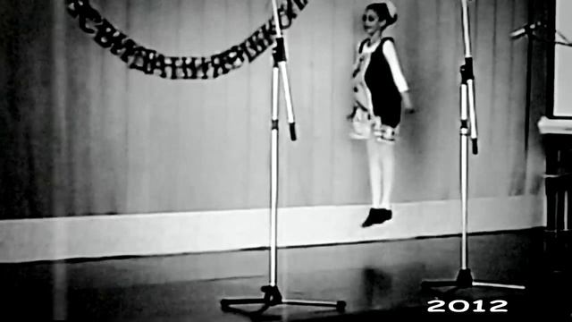 город Озёры 2012 год.(школа №4 выпускной у 4х классов). смотреть онлайн