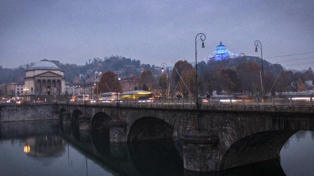 Time-lapse Gran Madre & Monte dei Cappuccini - Torino смотреть онлайн