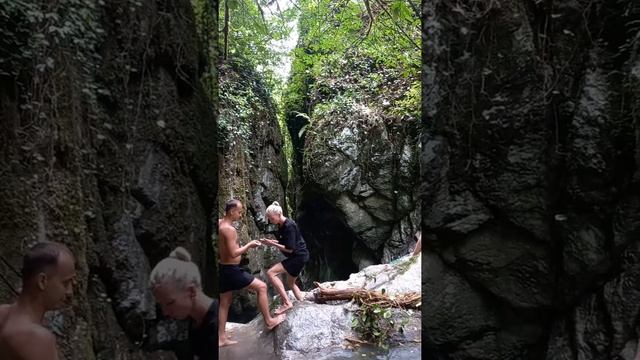 Романс Рахманинова "Здесь хорошо" над истоком р.Хоста 16.09.22 смотреть онлайн