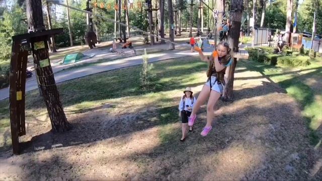 ДЕНЬ РОЖДЕНИЯ МИЛАНЫ ||| 8 лет❤️ Jumanji? ВЕРЁВОЧНЫЙ ПАРК? смотреть онлайн