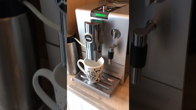 How to make a cappuccino from the Jura ENA 9 coffee machine at The Nautilus COWES смотреть онлайн