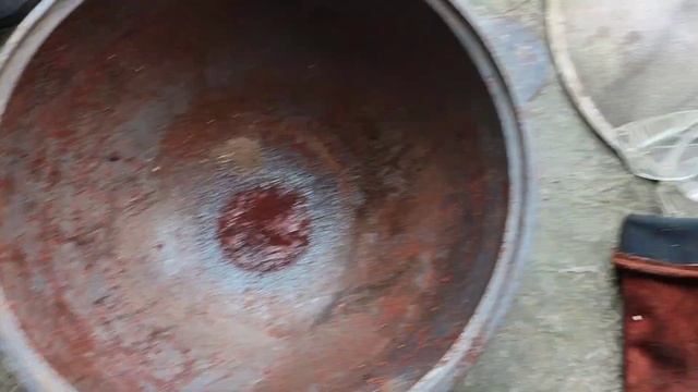 Ржавый чугунный казан, обжиг, чистка, восстановление, часть1