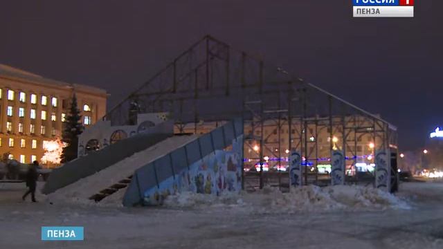 На Фонтанной площади в Пензе на Новый год установят новую елку смотреть онлайн