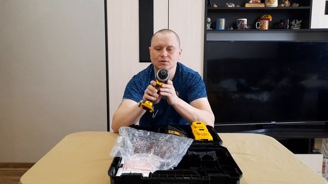 ОБЗОР МОЕГО ЛЕДОБУРА:ОБЛЕГЧАЮ СЕБЕ ЖИЗНЬ НА РЫБАЛКЕ