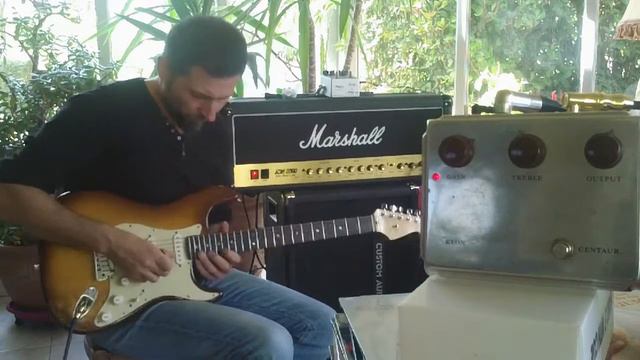 KLON CENTAUR - FENDER STRAT AMERICAN DELUXE - MARSHALL JCM 2000 смотреть онлайн