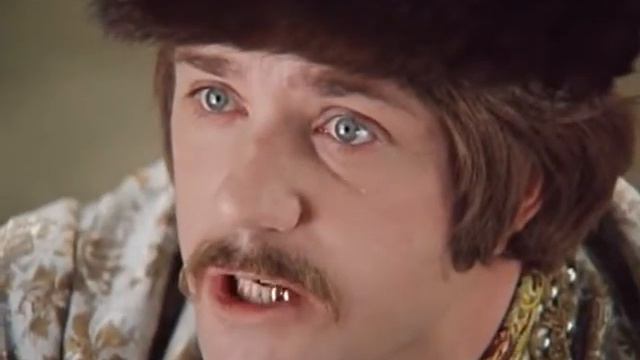 Да ты что, сукин сын, самозванец, казенные земли разбазариваешь? смотреть онлайн