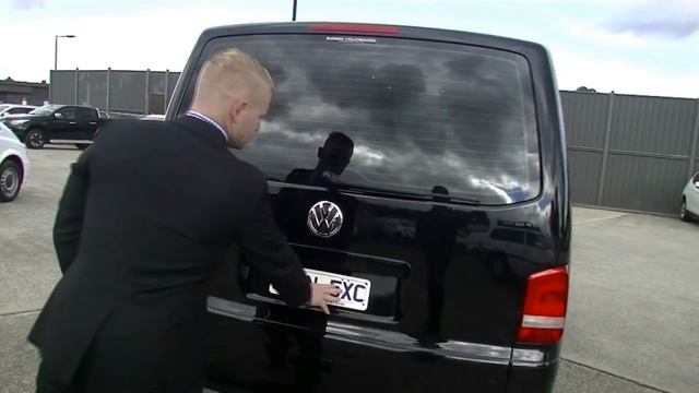 B7120 - 2013 Volkswagen Multivan TDI340 Comfortline T5 Auto Walkaround Video смотреть онлайн