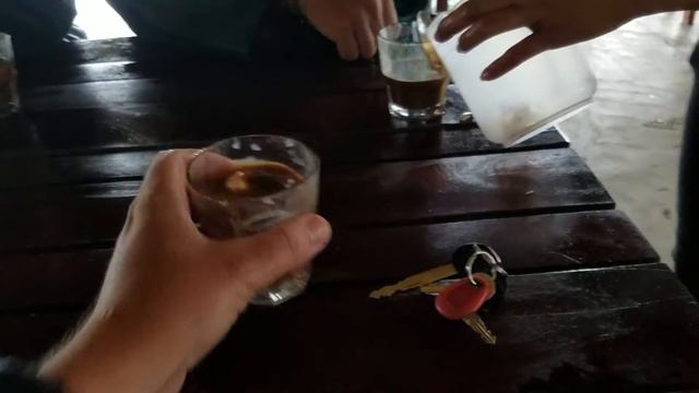 03.12.2017 Уехали из Туй Хоа. Вьетнамский "сервис", бессмысленный и беспощадный... Мотовьетнам смотреть онлайн