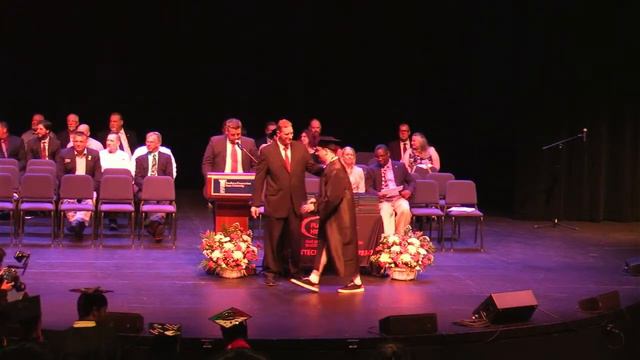 Platt Tech Graduation смотреть онлайн