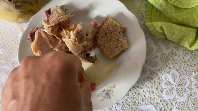 Спрятать перепела во время ГЕНОЦИДа//Тушонка из перепелов рецепт//Чем полезно мясо перепелов смотреть онлайн