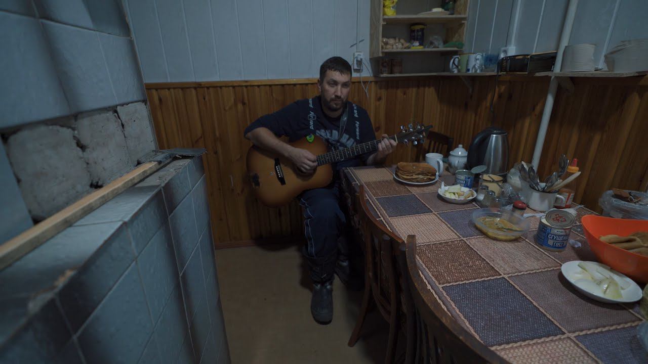 Алексей Петров "Потому что Бог нам дал любовь даром" смотреть онлайн