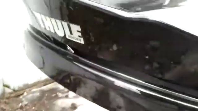 Последствия движения на автомобиле со вскрытым ранее боксом Thule Dynamic M/800 смотреть онлайн