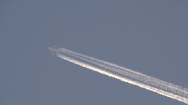 Airbus A380 -Sony HX300 zoom test & sunrise 1080p z Jeziora Gieret i wschód Słońca 30.07.2014 смотреть онлайн