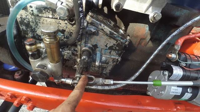 Установка тросика Газа вместо железных тяг на трактор МТЗ 82!