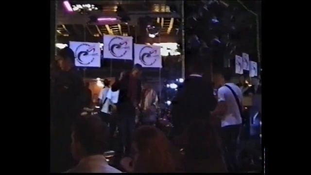 ВРАГИ-"ТАНГО" в Сосновом Бору(2002) смотреть онлайн