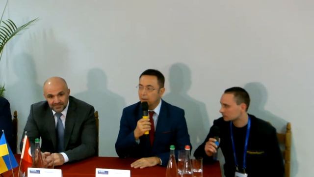 Презентация аэропорта "Даламан" (Турция) в Херсоне. комментарий Хамди Гювенч. 24.11.2017 смотреть онлайн