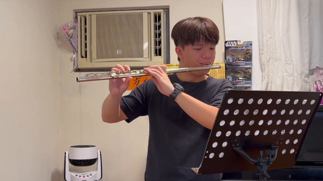 Jasper Ng 吳秉楠, Veloce, Part 7 Suite for Flute and Jazz Trio, Claude Bolling смотреть онлайн