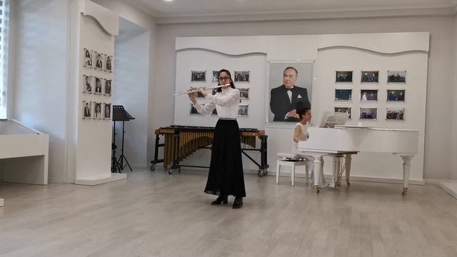 Fikrət Əmirov - Azərbaycan dağlarındа смотреть онлайн
