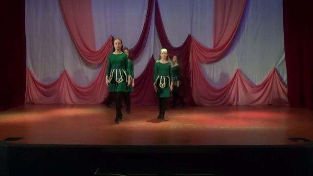 "Pas de chat"- "Ирландский танец" смотреть онлайн