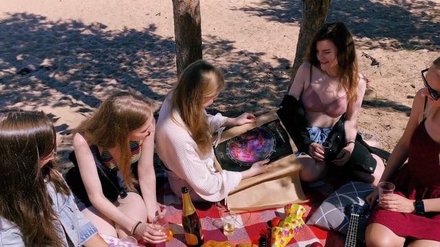 КАРТА ЗВЁЗДНОГО НЕБА | ИДЕЯ ДЛЯ ПОДАРКА смотреть онлайн