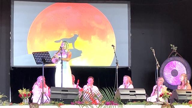 Flute Circle FNQ - Silent Wolf rendition смотреть онлайн