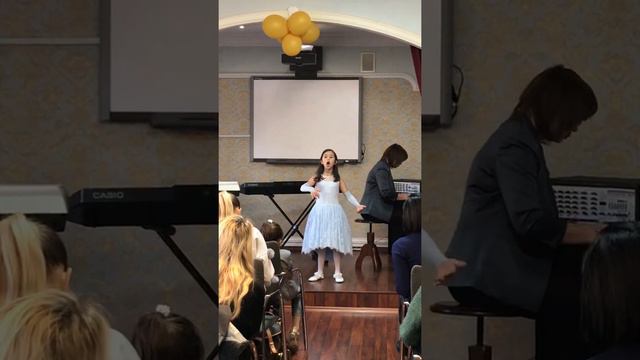 Далёко далёко за морем.  #хорошиепесни #хорошеекино #московскоекиновшколе